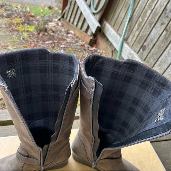 Keen Women’s Keen of Scots Brown Nubuck Leather Wedge Boots Sz 7.5 - Picture 3 of 16